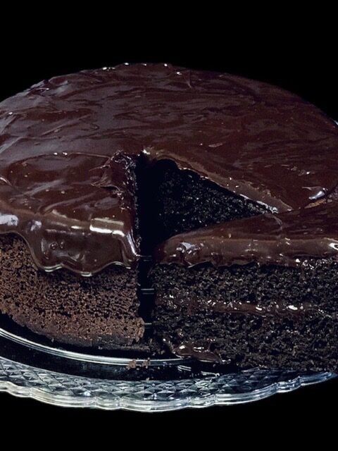 moist chocolate cake